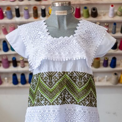 Blusa Cuello Cuadrado