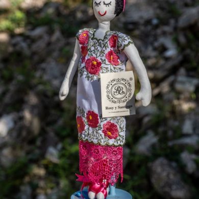 Muñeca artesanal "La Mestiza"