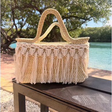 BOLSA DE PALMA CON MACRAME -HECHO EN QUINTANA ROO - BEIGE